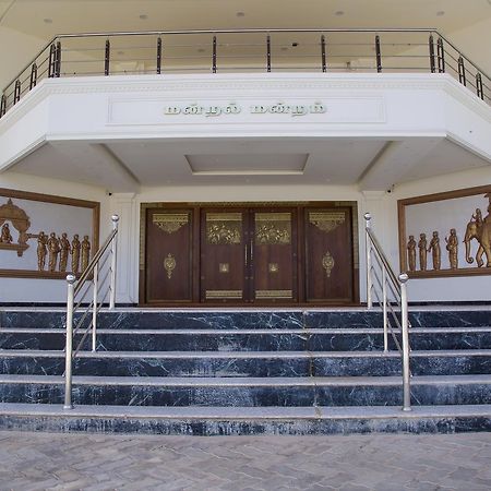 Hotel The Grand White Palace Mayiladuthurai Exterior foto