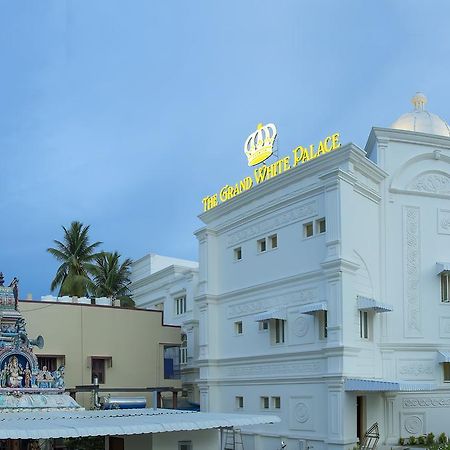 Hotel The Grand White Palace Mayiladuthurai Exterior foto