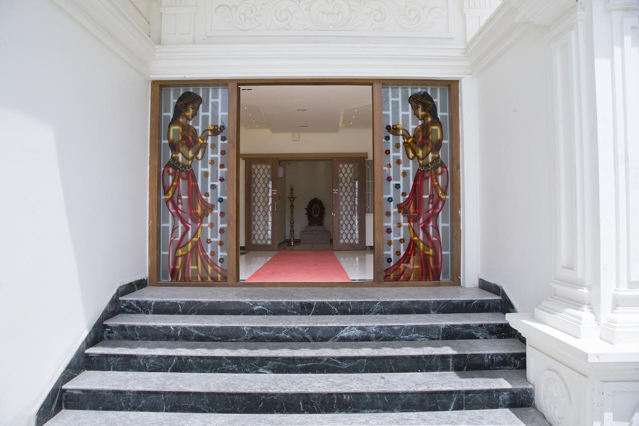 Hotel The Grand White Palace Mayiladuthurai Exterior foto